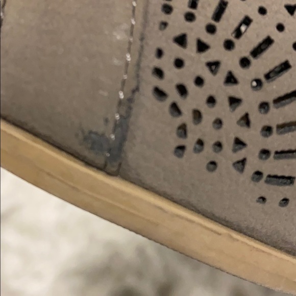 Call it spring laced up heels - Picture 3 of 9